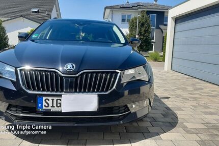 Skoda Superb 235.000 km 12.400 &euro; Meßkirch 88605