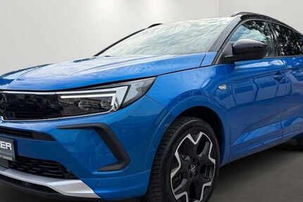 Opel Grandland (X) 41.100 km 25.900 &euro; München 81673