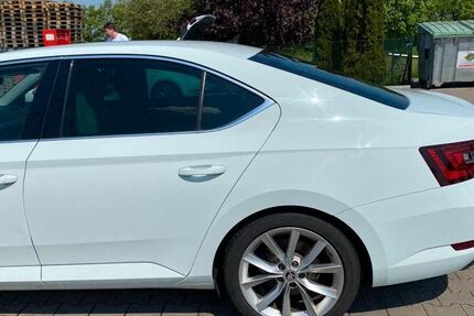 Skoda Superb 180.000 km 15.499 € Ilsede 31241