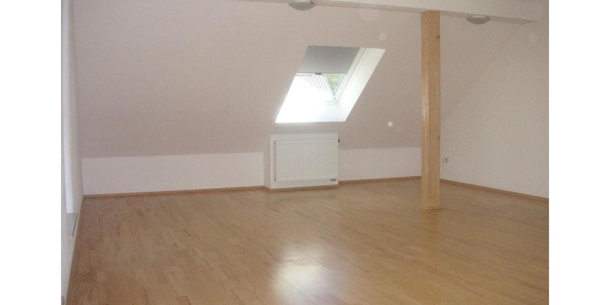 Dachgeschoßwohnung Ergolding - 2 Zimmer, 52 m&sup2;, 710&euro; | Angebot:25968137