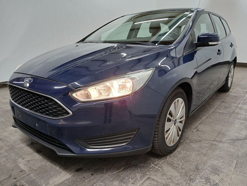 Ford Focus 165.000 km 5.699 € Geislingen an der Steige 73312