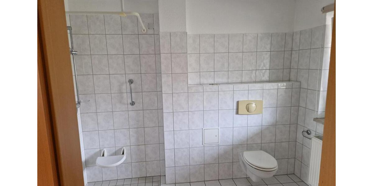Etagenwohnung Ballenstedt - 1 Zimmer, 45 m&sup2;, 315&euro; | Angebot:26346430