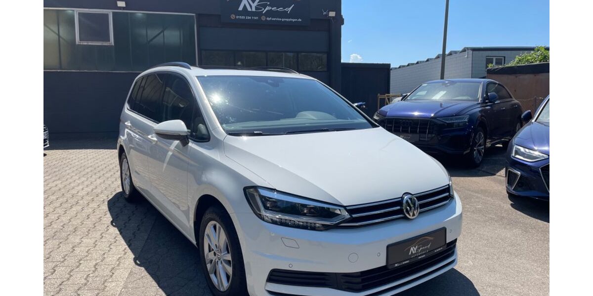 VW Touran 143.437 km 15.299 &euro; Salach 73084