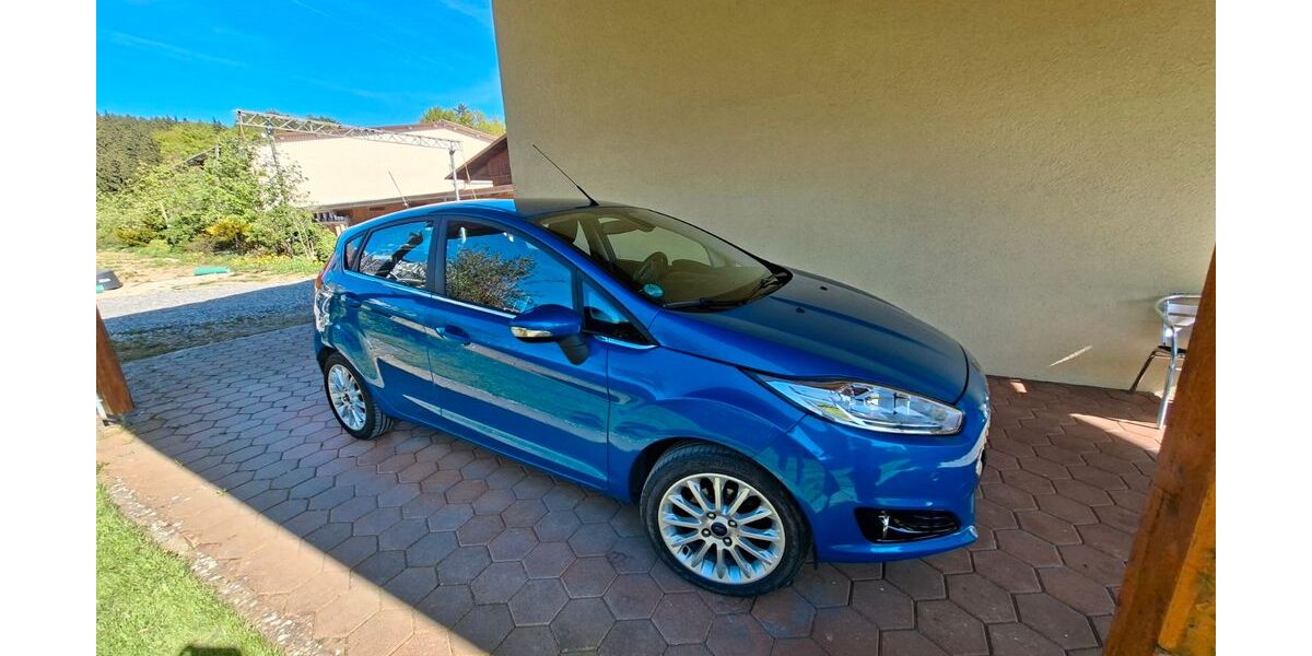 Ford Fiesta 114.000 km 8.000 &euro; Ravensburg 88214