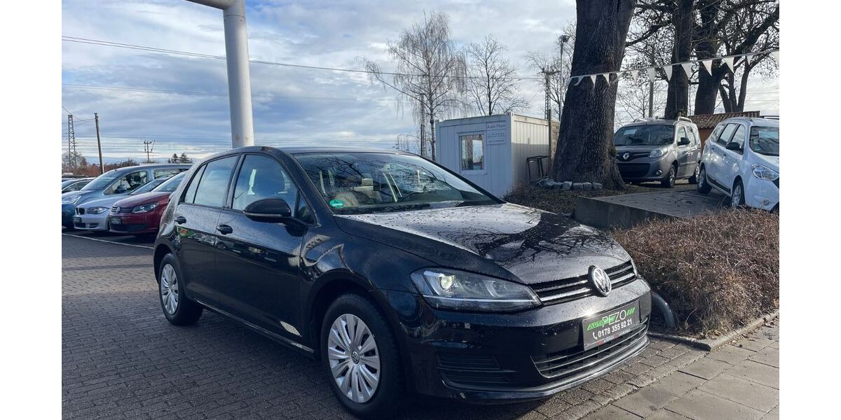 VW Golf 92.022 km 10.999 &euro; München OT Trudering-Riem 81825