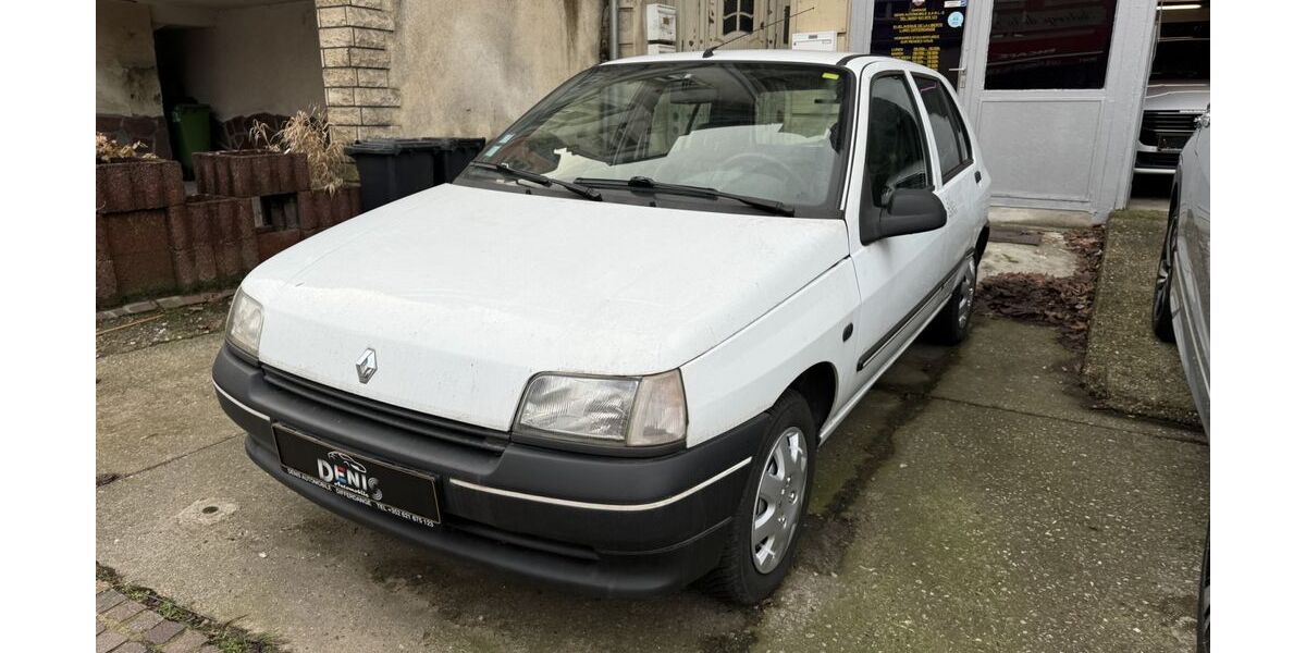 Renault Clio 146.034 km 1.999 &euro; Trier/Differdange (luxembourg) 54290