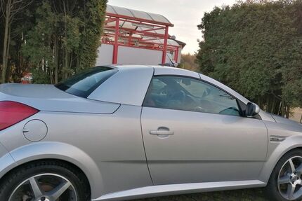 Opel Tigra 99.013 km 4.990 &euro; Bochum 44805