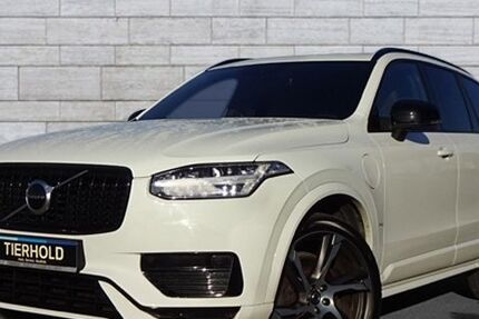 Volvo XC90 82.700 km 43.900 € Augsburg 86179