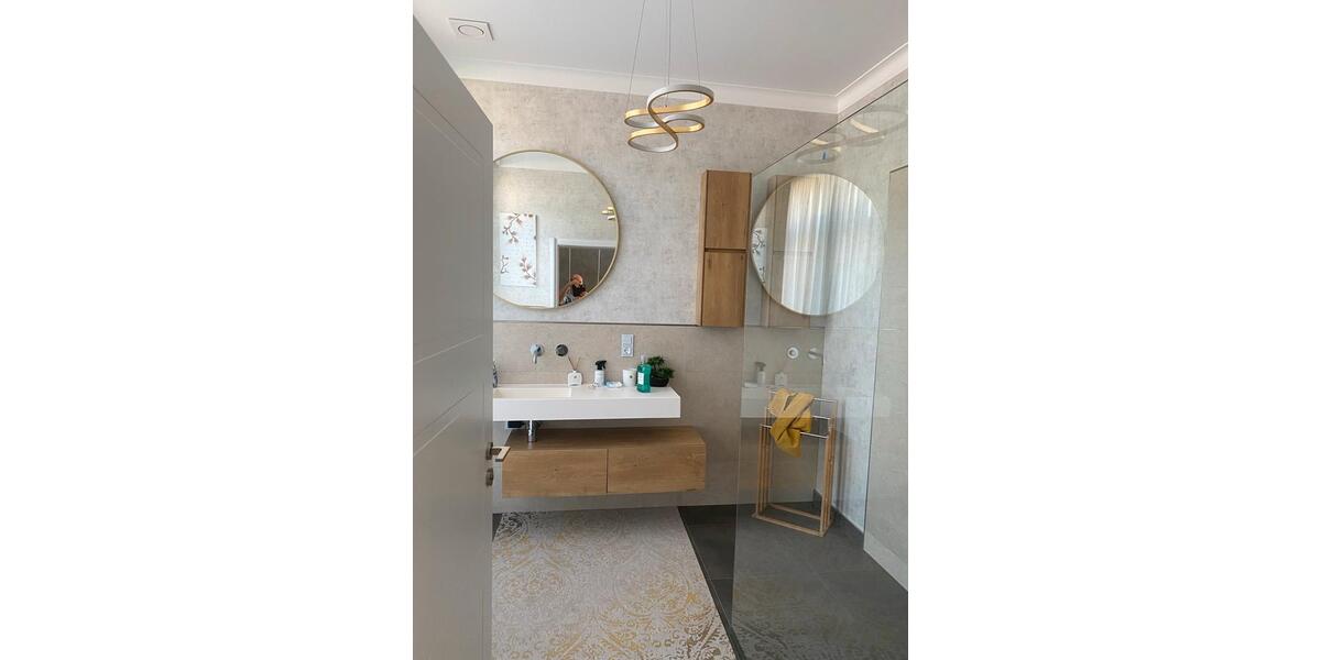Einfamilienhaus Nümbrecht - 6 Zimmer, 380 m&sup2;, 750.000&euro; | Angebot:26891234