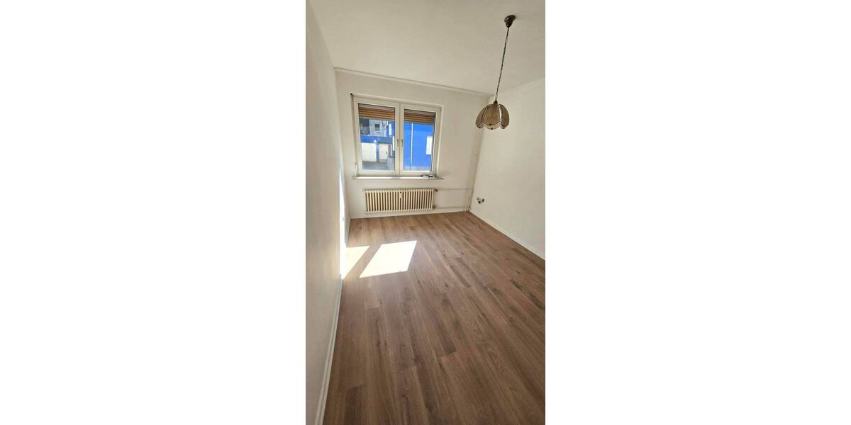 Etagenwohnung Duisburg Dellviertel - 2 Zimmer, 53 m&sup2;, 500&euro; | Angebot:26273939