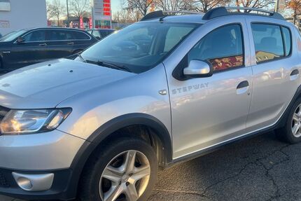 Dacia Sandero 115.000 km 5.500 € Göttingen 37079