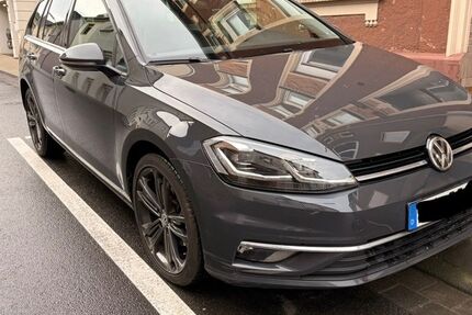 VW Golf 104.000 km 16.200 &euro; Bonn 53227