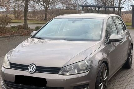 VW Golf 107.393 km 7.490 &euro; Neustadt 31535