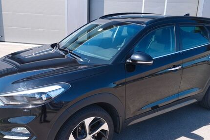 Hyundai TUCSON 88.000 km 15.190 &euro; Blaubeuren 89143