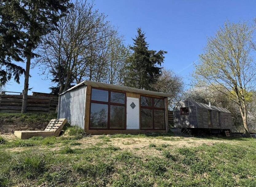 Tinyhaus Naturgrundstück 1652qm Landschaftsschutzgebiet ca90Min.von Berlin 1Nachbar Nebengebäude