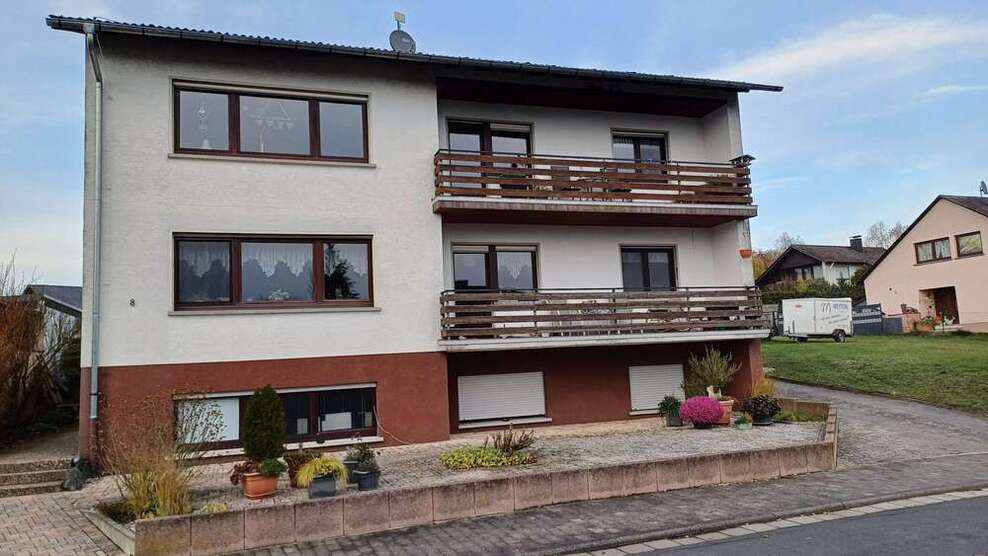 Haus zum Kaufen in Butzbach 525.000 € 280 m²