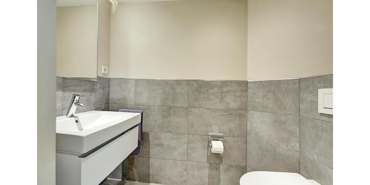 Einfamilienhaus Düsseldorf Pempelfort - 4 Zimmer, 234 m&sup2;, 4.200&euro; | Angebot:24803544