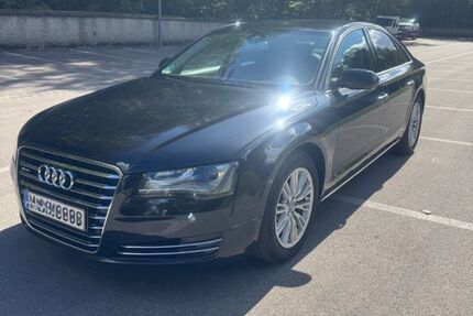 Audi A8 248.000 km 8.000 &euro; München 81549