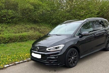 VW Touran 159.000 km 14.850 &euro; Fellbach 70736