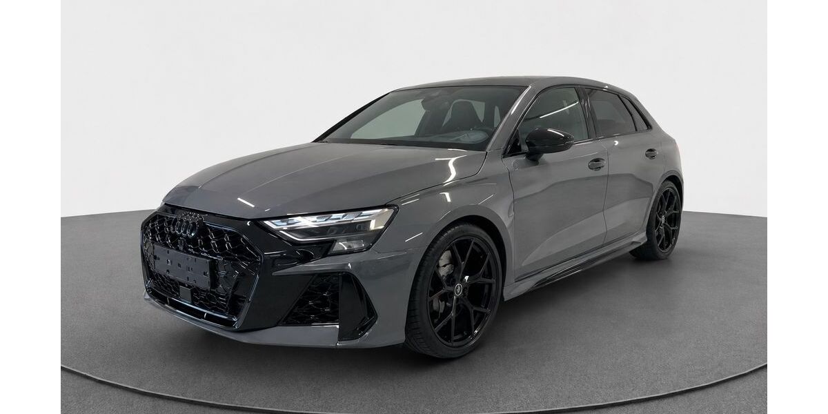 Audi RS3 6.500 km 69.795 &euro; Augsburg 86150