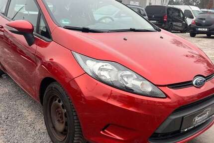 Ford Fiesta 225.000 km 1.500 &euro; Seddiner See 14554