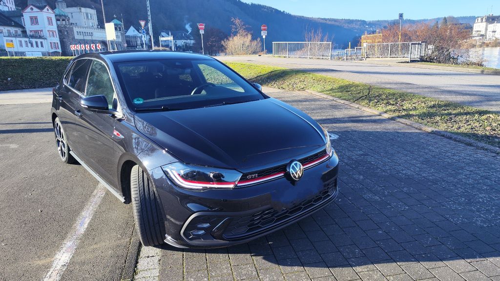 VW Polo 23.050 km 23.800 &euro; Kenn 54344