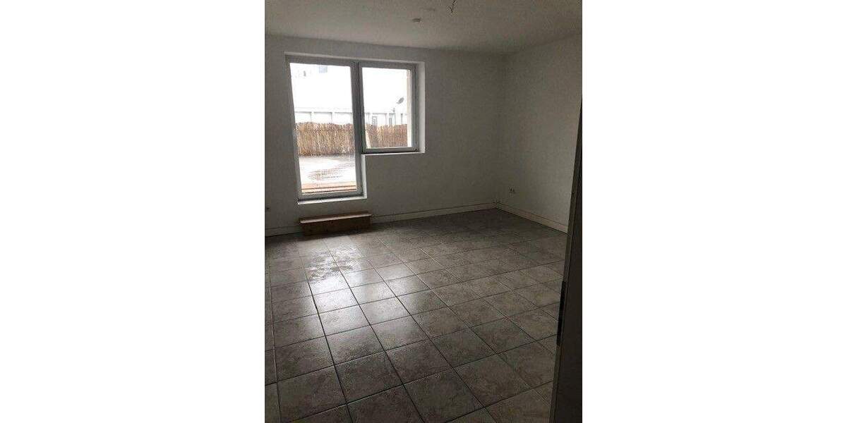 Etagenwohnung Ludwigshafen Mitte - 6 Zimmer, 130 m&sup2;, 1.125&euro; | Angebot:24825864
