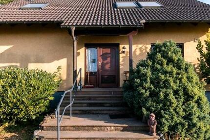 Haus Üxheim - 6 Zimmer, 170 m&sup2;, 319.000&euro; | Angebot:26503690
