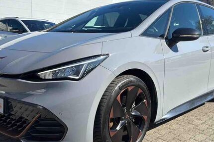 Cupra Born 53.668 km 24.393 &euro; Hamburg 22047