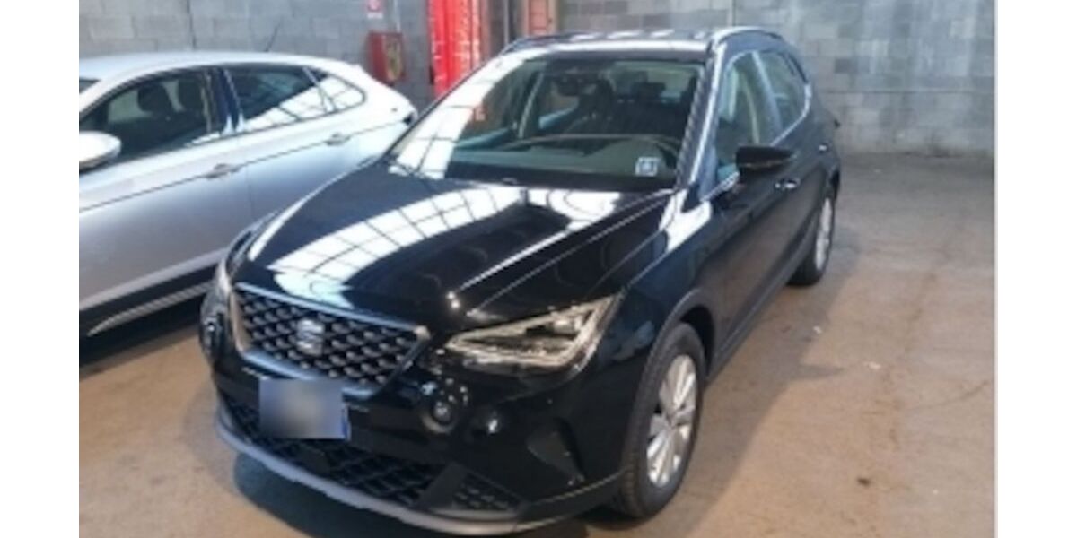 Seat Arona 94.330 km 13.890 &euro; Braunschweig 38114