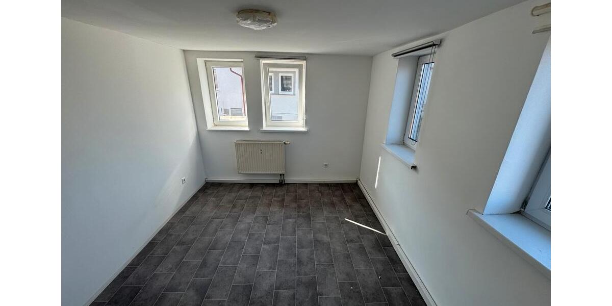 Einfamilienhaus Lauda-Königshofen Königshofen - 6 Zimmer, 140 m&sup2;, 1.500&euro; | Angebot:26227253