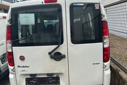 Fiat Doblo 197.000 km 3.200 &euro; Frankfurt 60388