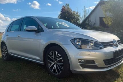 VW Golf 142.000 km 9.290 &euro; Gelchsheim 97255