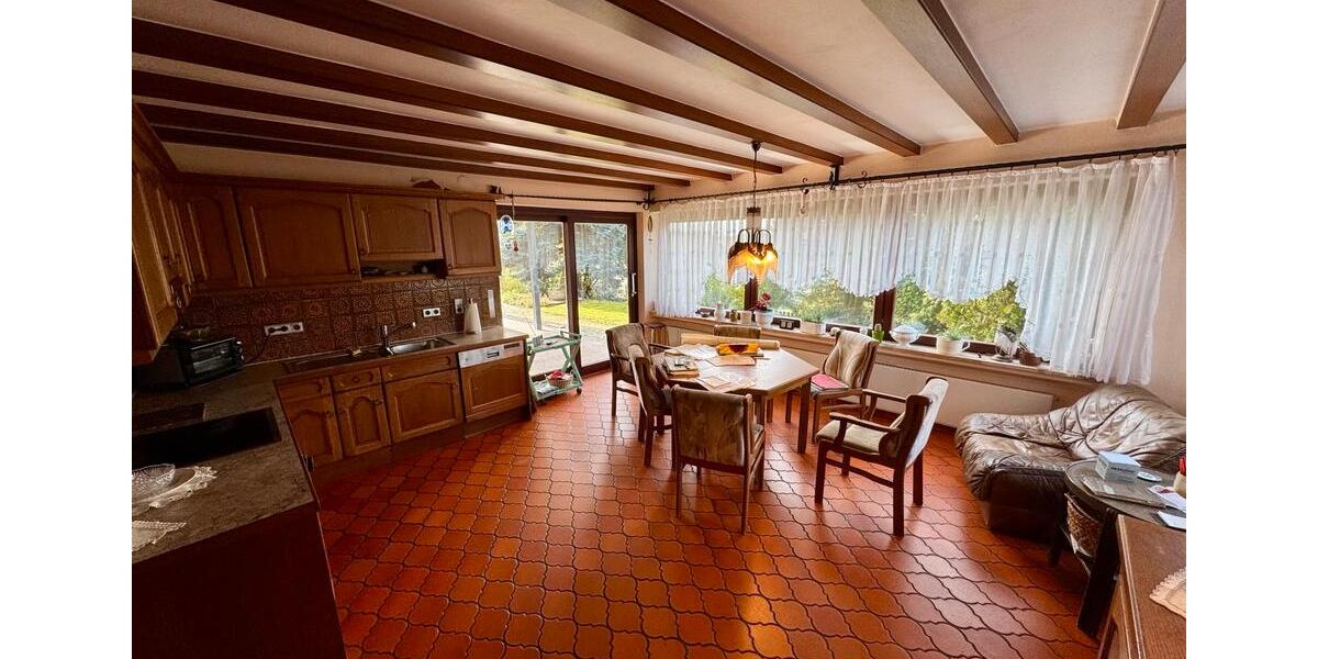 Herrschaftliches Einfamilienhaus mit großem Grundstück! 6 zimmer