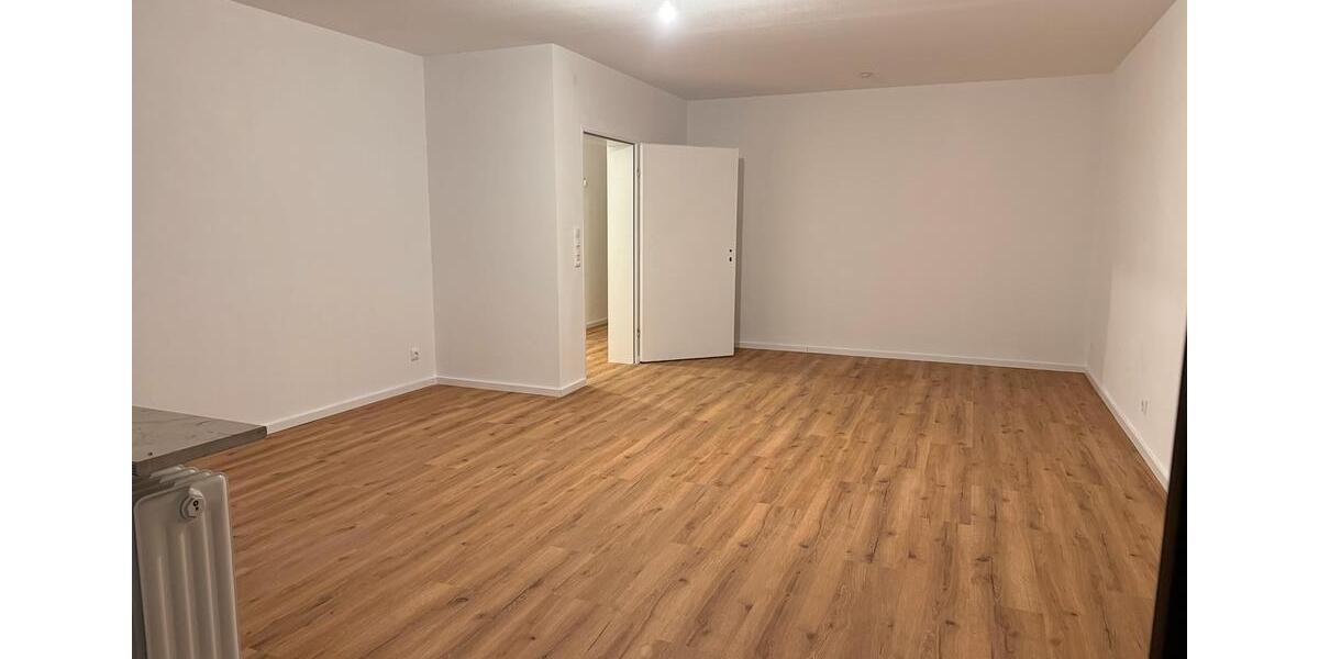 Etagenwohnung Wunsiedel - 4 Zimmer, 104 m&sup2;, 870&euro; | Angebot:25614800