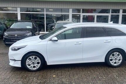 Kia ceed Sportswagon 17.850 km 24.980 € Vilz 18195