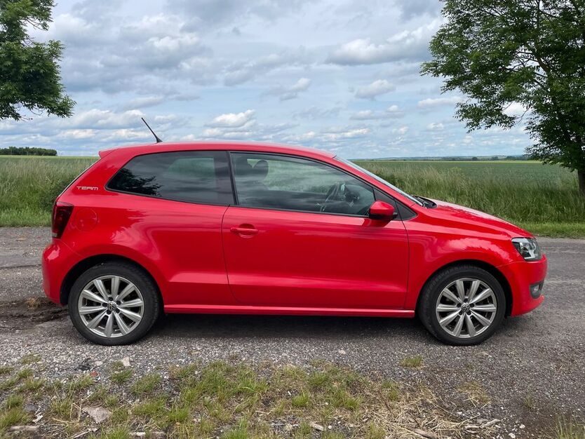 VW Polo 199.084 km 4.100 € Großrudestedt 99195