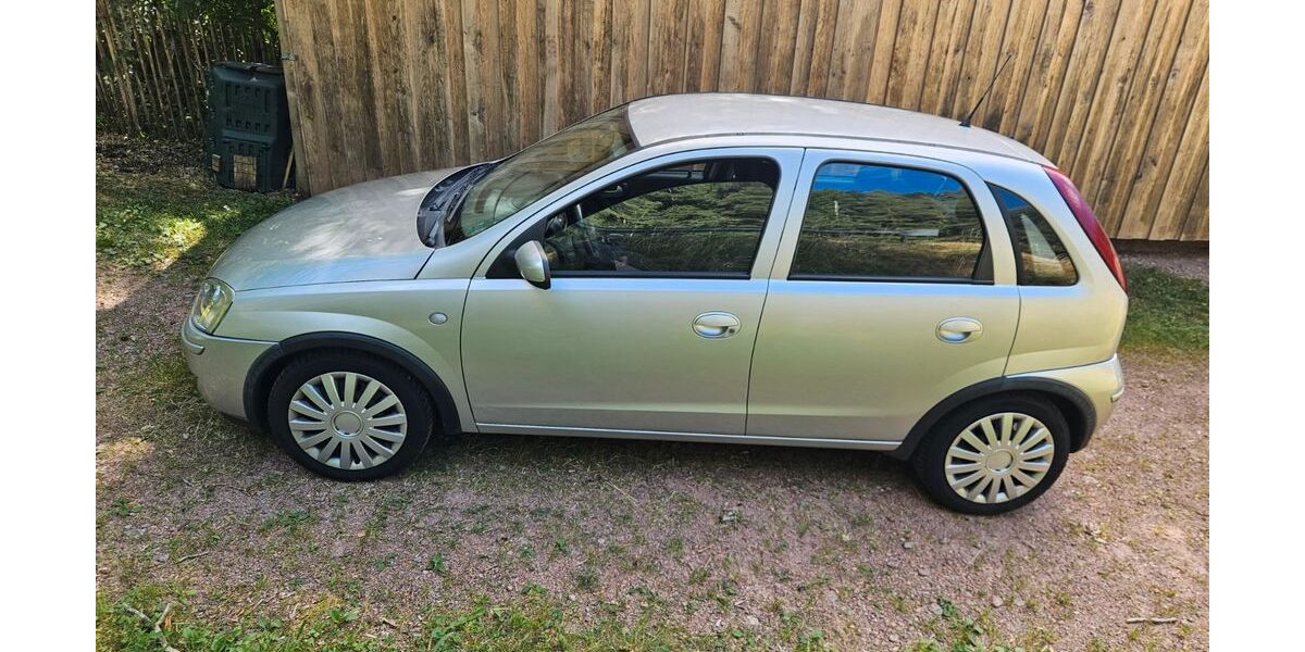Opel Corsa 174.075 km 1.990 &euro; Wolfach 77709