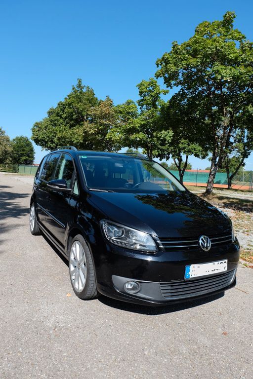 VW Touran 192.200 km 11.200 € Rosenberg 73494