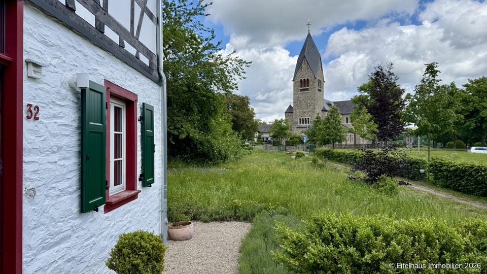 Einfamilienhaus Bad Münstereifel - 5 Zimmer, 147 m&sup2;, 1.850&euro; | Angebot:24654271