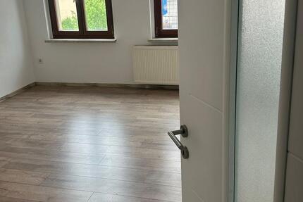 Wohnung Eisleben (Lutherstadt) - 3 Zimmer, 75 m&sup2;, 800&euro; | Angebot:26532607