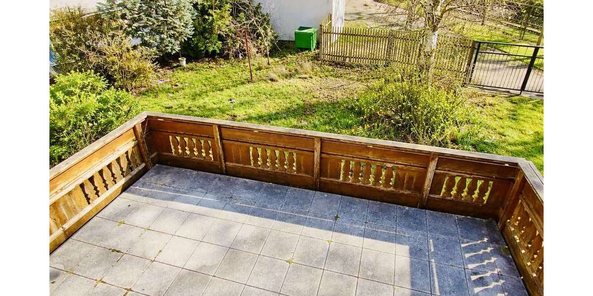 Einfamilienhaus Schmalkalden - 8 Zimmer, 180 m&sup2;, 95.000&euro; | Angebot:26222469