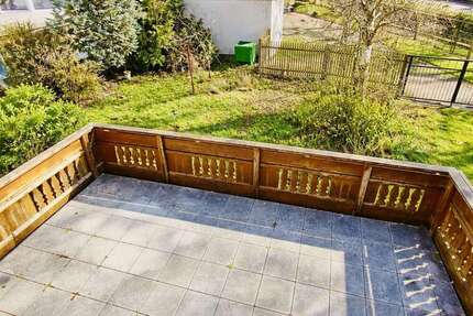 Haus Schmalkalden - 8 Zimmer, 180 m&sup2;, 95.000&euro; | Angebot:26222469