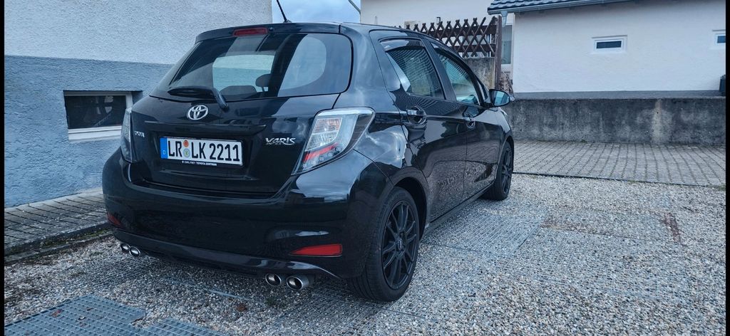 Toyota Yaris 152.000 km 6.800 &euro; Schwanau 77963