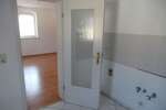 Etagenwohnung Zwickau Pölbitz - 2 Zimmer, 43 m&sup2;, 310&euro; | Angebot:26439521