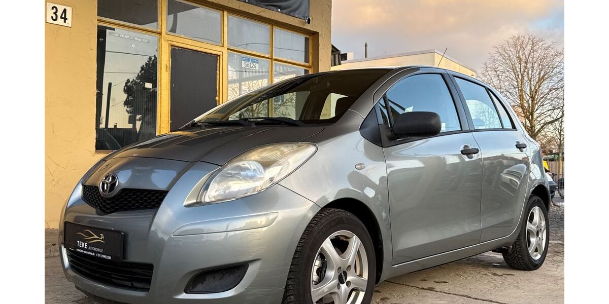 Toyota Yaris 85.000 km 5.800 € Hannover 30629