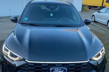 Ford Kuga 27.000 km 35.000 &euro; Köln 50739