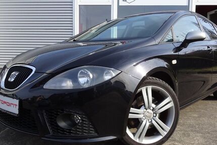 Seat Leon 178.400 km 5.890 &euro; Höpfingen 74746