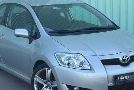 Toyota Auris 106.000 km 6.999 &euro; Waldsee 67165