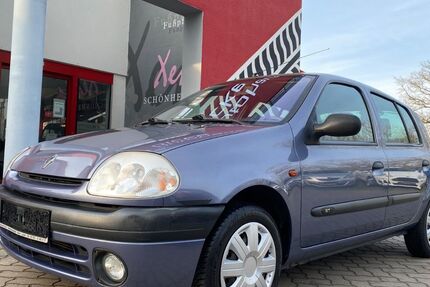 Renault Clio 116.000 km 2.290 &euro; Gera 07549